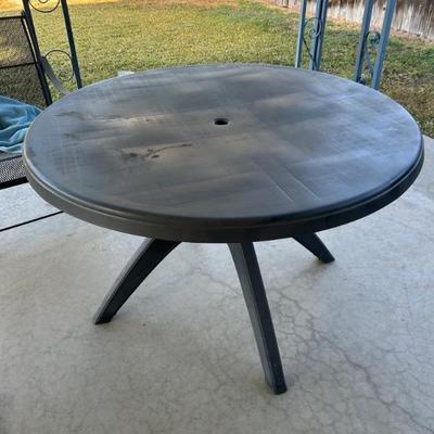 Patio table