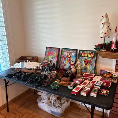 Microphones for karaoke, Christmas decor