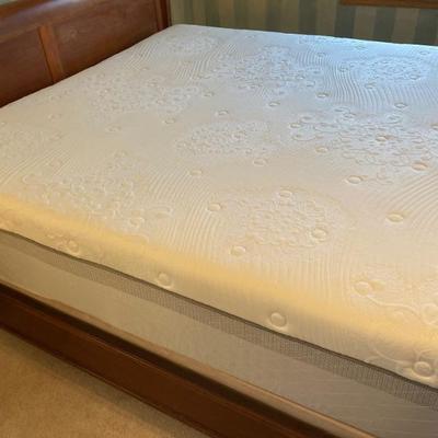 King memory foam mattress