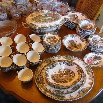 Johnson Bros. "Friendly Village" 93pc set