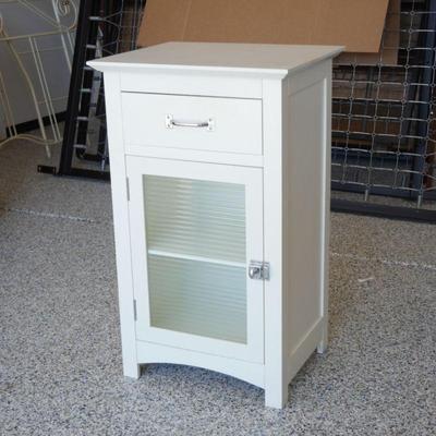 White Bathroom Cabinet With Single Drawer and Cabinet Door