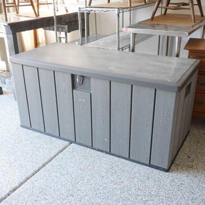 Lifetime Outdoor Rough Cut™Storage Deck Box (150 Gallon)