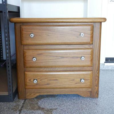 Bassett Cottage Colours 3-Drawer Nightstand