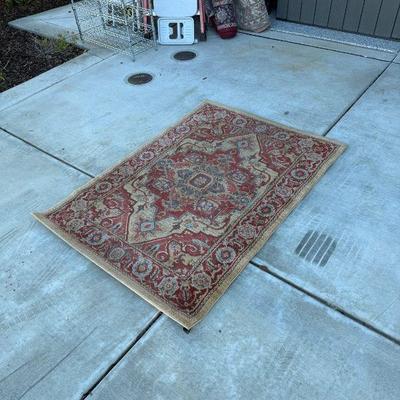 Safavieh 4' x 5'7" Mahal Rug