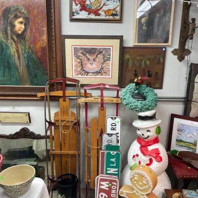 Estate sale photo