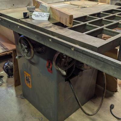 Walker Turner Table saw model 2221