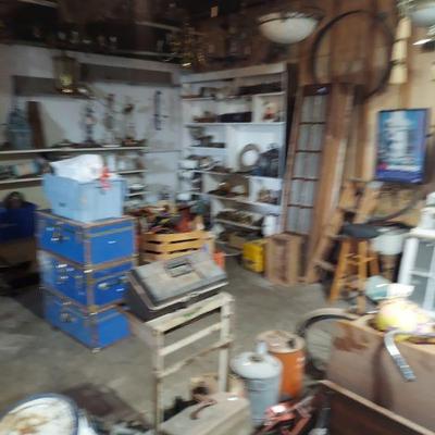 Estate sale photo