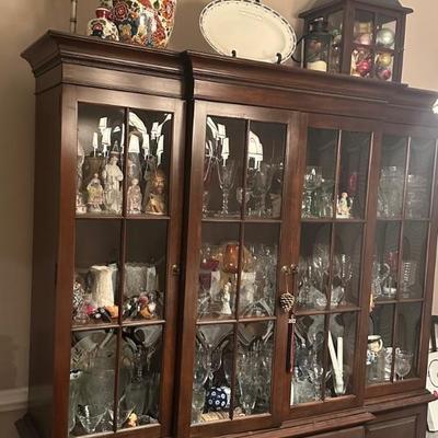 Ethan Allen Georgian Court China Cabinet and Buffet