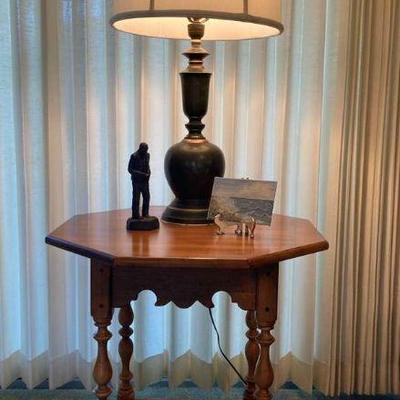 Cg116 ethan allen octagon side table set