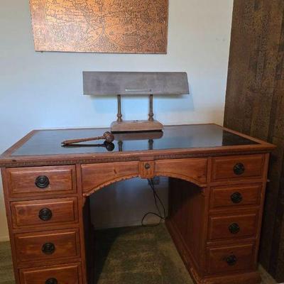 Cg161 vintage desk