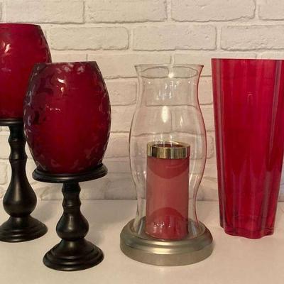 Cg206 red decorative vase and candlesticks