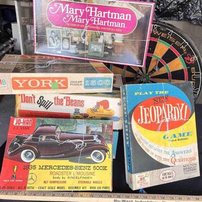 Cg134 vintage activity family variety pack