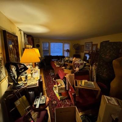 Estate sale photo
