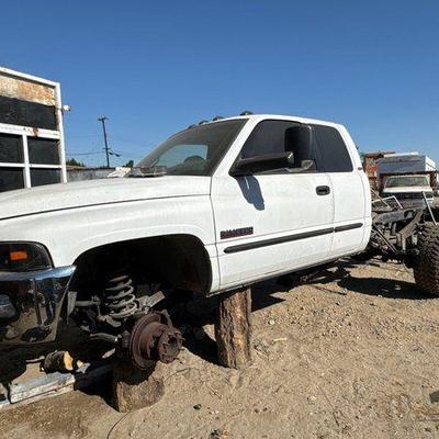#545 • 2002 Dodge Ram Pickup Pickup Truck, VIN # 3B7MF33612M257167
