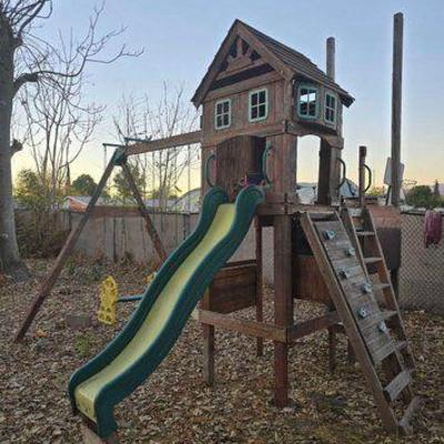 #1900 • Playground with Slide and Swings
