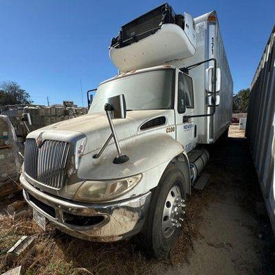 #410 • 2017 International DuraStar 4300
