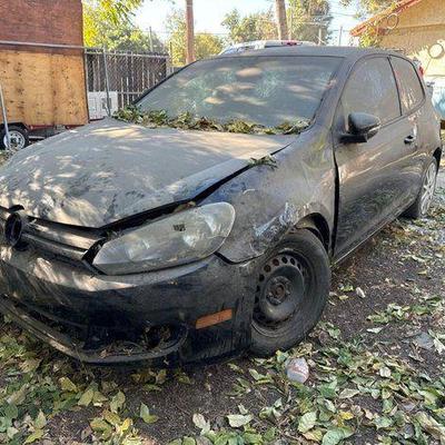 #105 • 2010 Volkswagen Golf
