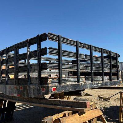 #510 • Stake Side Truck Bed
