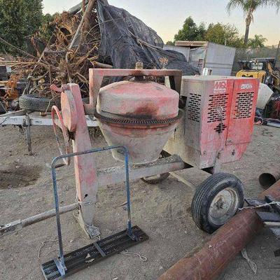 #6460 • MQ Multiquip Cement Mixer and tamp
