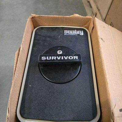 #2542 • Sentry Survivor Safe
