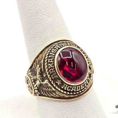 #802 • 10K Gold Sapphire 1961 Arkansas Military Academy Class Ring, 11.55g
