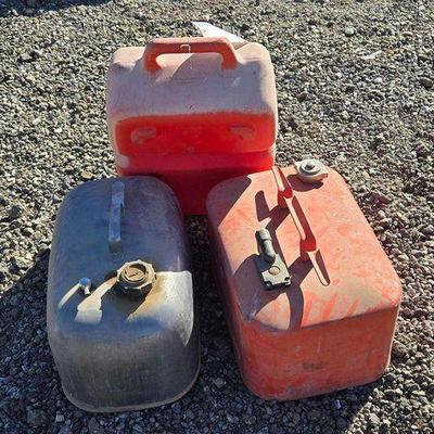 #80220 • (3) Gas Cans
