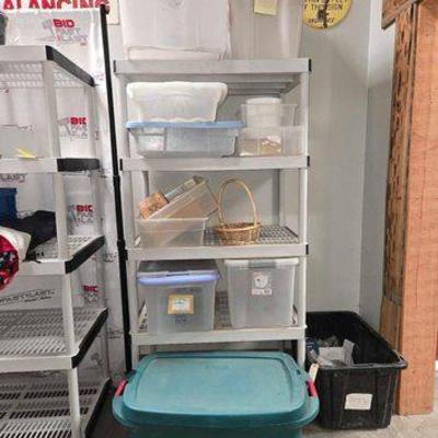 #2030 • Totes, Wooden Boxes & Basket
