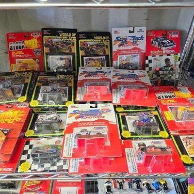 #4068 • NEW!!! (32) Racing Champions 1/64 Die-Cast Cars
