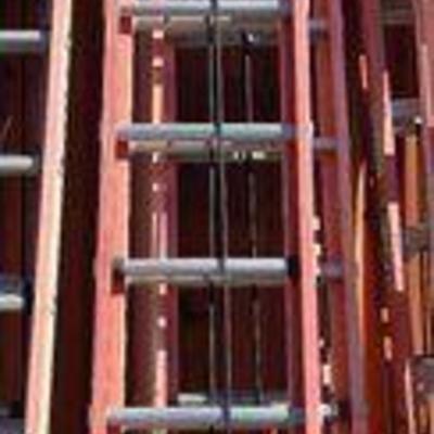 #90038 • (3) Werner Extension Ladders
