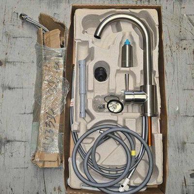 #8158 • NEW!!! Stainless Steel Kitchen Sink & Faucet Supply
