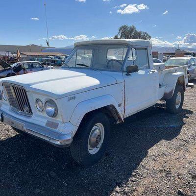 #115 • 1965 Jeep J300 Custom Cab 4X4
