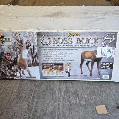 #4000 • Masters Boss Buck Deer Decoy
