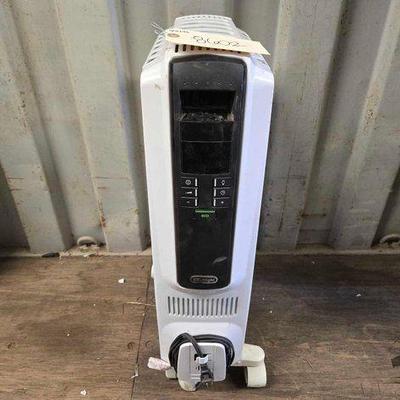 #8674 • DeLonghi Space Heater
