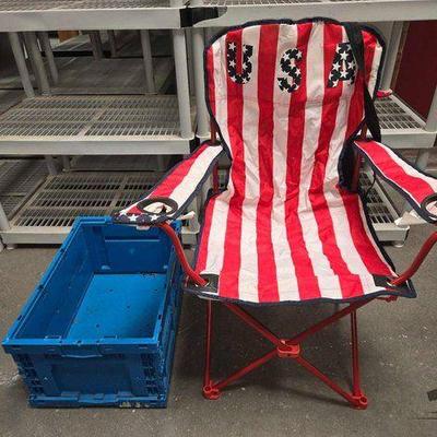 #2022 • American Flag Fold Up Chair & Tote
