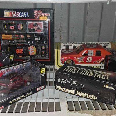 #7542 • NEW!!! (6) Large Car Replicas
