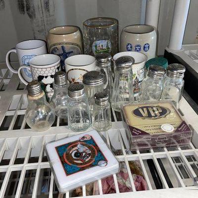 #4524 • Mugs, Salt Shakers and Coasters
