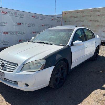 #235 • 2006 Nissan Altima
