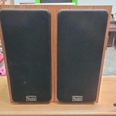 #2516 • (2) Infinity Crescendo Series Speakers
