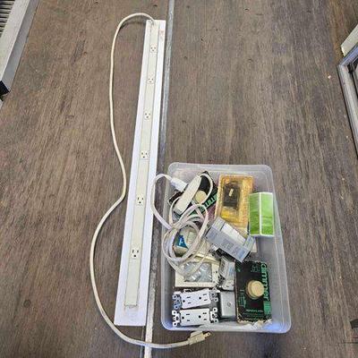 #8062 • Power Strip, Power Outlets, Light Switches & Outlet Covers
