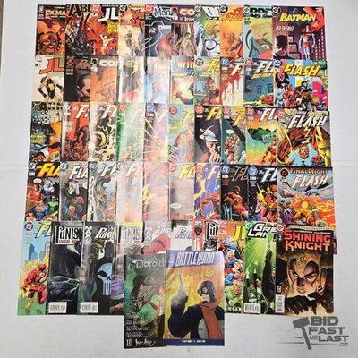 #4190 • (52) Comic Books
