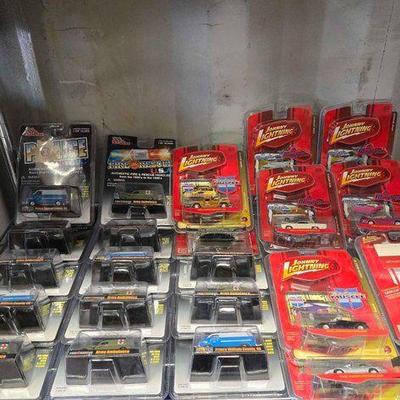 #4070 • NEW!!! (23) Die-Cast Cars Racing Champions & Johnny Lighting
