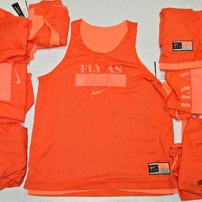 #7202 • NEW!!! (8) Nikes Women's Basketball Jerseys
