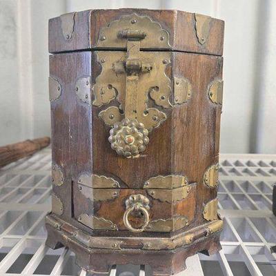 #8094 • Vintage Chinese Caddy with Brass Hardware
