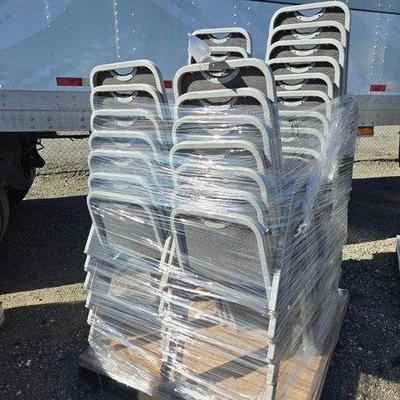 #90004 • (35) Samsonite Padded Stackable Chairs
