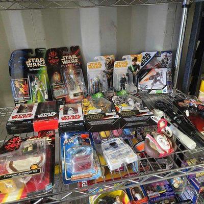 #4084 • NEW!!! Star Wars Figures, Sticky Notes & More

