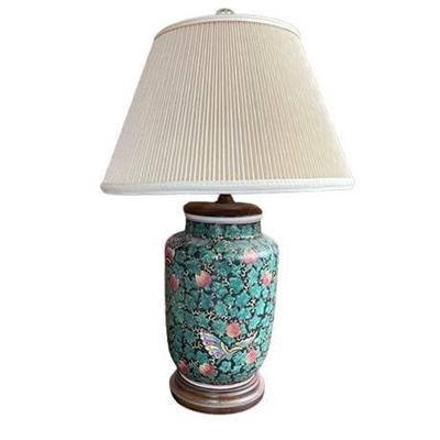 F. Cooper Chinese Style Occasional Table Lamp