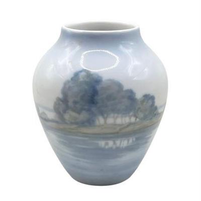 Royal Copenhagen Landscape Vase 7381-12