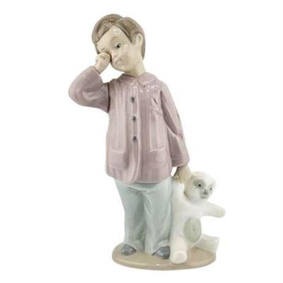 Nao Lladro Sleepy Head Boy Figurine #1139