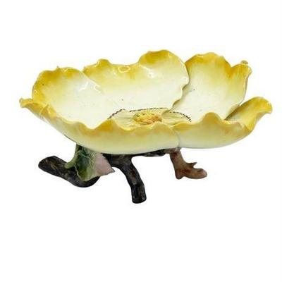 Marx Gutherz Carlsbad Porcelain Flower Dish