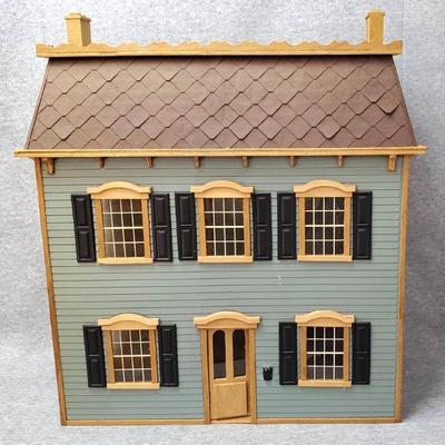 Doll house with furniture and miniatures
